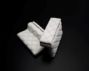 ハイエース 200系 標準ボディ アームレスト Ver.2 (収納付) ホワイトレザー×レッドダイヤキルト