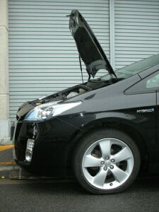 vEX ZVW30 {lbg_p[ ubNJ[{ ԌؕKv