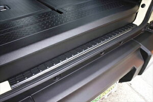 JB74W ジムニーシエラ(JB64共通) リアバンパーステップガード カーボン調