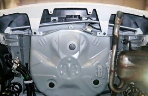 アクア NHP10 フレームブレース リア用