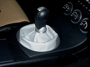 tFAfBZ Z33 Vtgu[c J[{Vo[