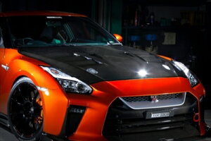 GT-R R35 M17GA{lbg FRP hς