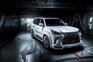 LEXUS LX570 LUV LINE 5_Lbg+I[o[tF_[