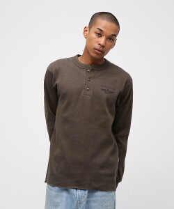 AVIREX �����ʔ́b�s���c�X����tHONEYCOMB WAFFLE HENRY NECK NAVAL T-SHIRT/�n�j�J�����b�t�� �w�����[�l�b�N �l�C�o��T�V���c(�A�r���b�N�X �A���B���b�N�X)�����Y �j��