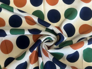 VNE[ A6-24 87x120@̂ @x[WnɃO[AFAF̐ʖ͗l