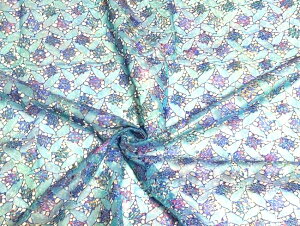 【送料無料】スイス製 コットン刺繍 レース ネイビー地に赤、オレンジ、グリーンなどの小さな模様とペールブルーの薄いポリエステル 138x120センチ A6-4 爽やかで軽やかな刺繍でカジ