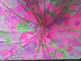 【送料無料】フランス製輸入生地【LEONALD/レオナール】A1－10 　ナイロン　プリントパネル　白地に綺麗なピンクのブーケ花柄　140x160cm