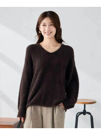 【SALE／50%OFF】フェザーヤーンVネックニット a.v.v アー・ヴェ・ヴェ トップス ニット パープル ブラウン【RBA_E】[Rakuten Fashion]