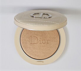 DIOR(クリスチャンディオール) ディオールスキン フォーエヴァー クチュール ルミナイザー 01 Col.ヌードグロウ