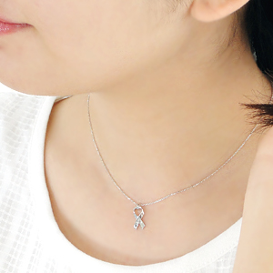 通販の特価  ダイヤモンドネックレス　リボン K18WG/YG ネックレス