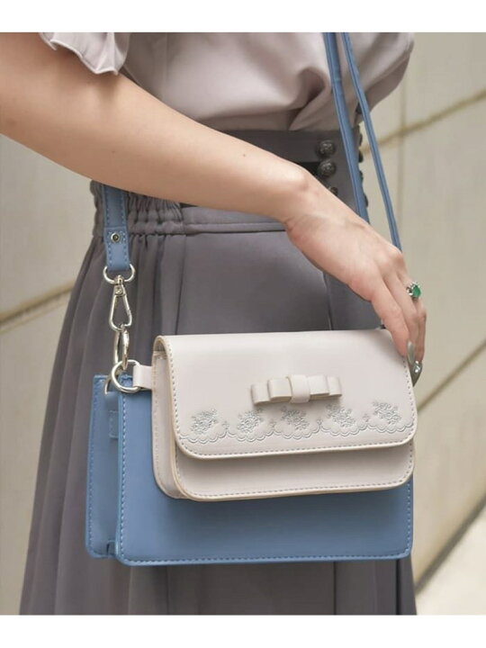 楽天市場】【SALE／50%OFF】バイカラー2WAYポシェット axes femme 