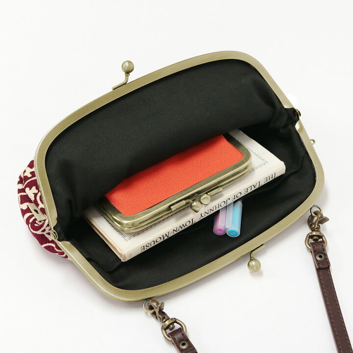 楽天市場】【在庫商品】がま口スマホショルダーバッグ【帆布・蛸唐草 
