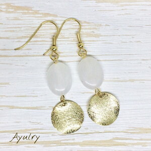 y[֑zNAzCg̓VR΃zCgWFChƃX^[_Xg^v[g̃sAXS[hAM[ΉT[WJXeXsAX`^C