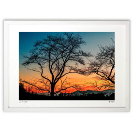 【スーパーSALE半額】版画 夕焼け (白ウサギ)インテリア 壁掛け 額入り 風景画 ポスター アート リビング 玄関に飾る 風水 プレゼント モダン アートフレーム