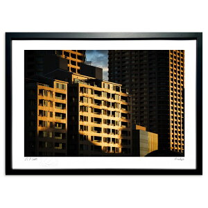 版画 光を受けて (ベッチrandy)インテリア 壁掛け 額入り 風景画 ポスター アート リビング 玄関に飾る 風水 プレゼント モダン アートフレーム