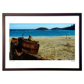 版画 砂浜 (白ウサギ)インテリア 壁掛け 額入り 風景画 ポスター アート リビング 玄関に飾る 風水 プレゼント モダン アートフレーム