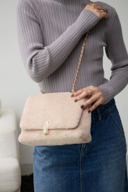 フェイクファーフラップバッグ / AZUL BY MOUSSY/アズール バイ マウジー/レディース/バッグ バッグ【MARKDOWN】