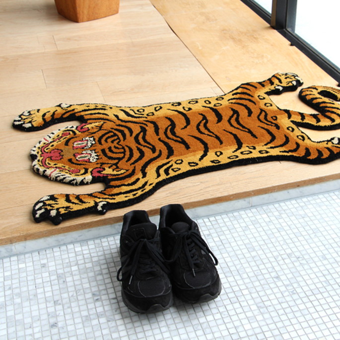 ラグ チベタンタイガーラグ DTTR-01/スモール Tibetan Tiger Rug DTTR-01 / Small ディテール DETAIL  INC. 331601S カーペット マット 絨毯 タイガー トラ 虎 チベット絨毯 | B-CASA