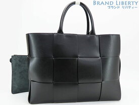 【新品同様】ボッテガ ヴェネタ　BOTTEGA VENETA　マキシ イントレチャート　アルコ トート　ハンドバッグ　トートバッグ　ポーチ付き　ブラック　カーフレザー　756682　【中古】