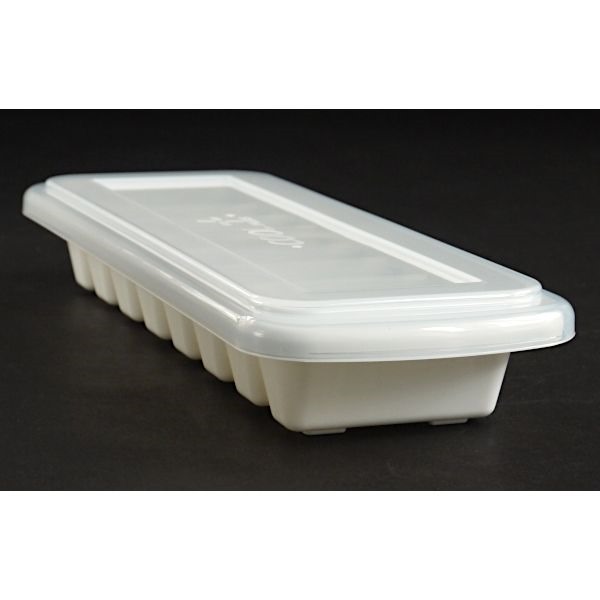 激安超特価製氷皿 フタ付 スティックタイプ 100均一 100円均一 ８個取 (100円ショップ 100均) 保存容器・調味料入れ 