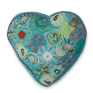 COLORIQUE/�J�����N �r���e�[�W�T���[�n�[�g�N�b�V�����i�O���[���j �yBindi Filled Heart Cushion �z
