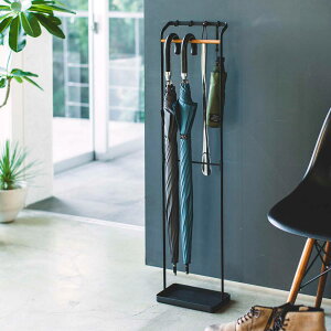 傘立て 山崎実業 正規品 tower タワー 引っ掛けアンブレラスタンド 長傘、折りたたみ傘、靴べらを一括収納 おしゃれ 引っ越し祝い 黒 白 玄関収納 スリム 傘たて 傘スタンド ブラック