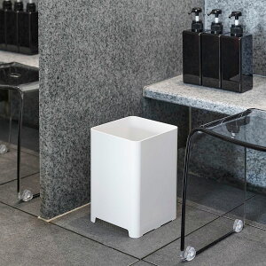 ゴミ箱 山崎実業 正規品 tower タワー 水が抜けるゴミ箱 5L 旅館、銭湯など業務用としても 浴室用 バスルーム 水切り お風呂場 ダストボックス ごみ箱 ホワイト