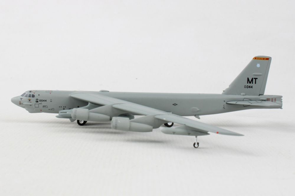 Gemini　Macs　400　60-0044　飛行機　"Barons"　通販　マイノット空軍基地　(GMUSA124)　プレゼント　完成品　ギフト　航空機　模型　送料無料　B-52H　アメリカ空軍
