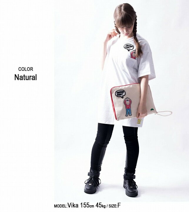 楽天市場 ウル松さん チョロ松セブン クラッチバッグ 男女兼用 おそ松さん えいがのおそ松さん ウルトラマン ウルトラセブン コラボ グッズ アパレル 鞄 服 アニメ キャラクター 6つ子 ウルトラ6兄弟 ワッペン プリント カジュアル バックサイドオブトーキョー