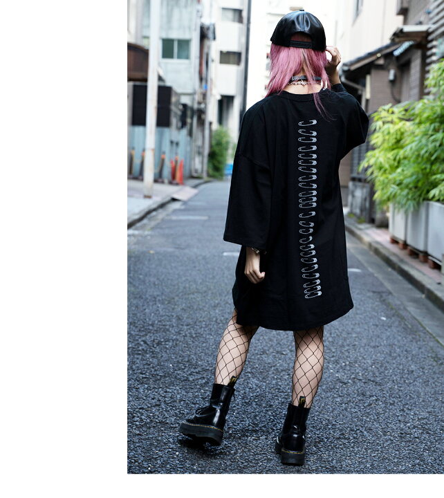 楽天市場 Bm Cat Dollグラフィックビッグtシャツ 男女兼用 トップス ロンt ロングtシャツ ろんt 長袖 五分袖 5分袖 Tシャツ 長袖tシャツ 猫 ネコ ねこ キャット Cat ストリート 大きいサイズ ビックシルエット 病み メンズ レディース ユニセックス 病みかわ 病み