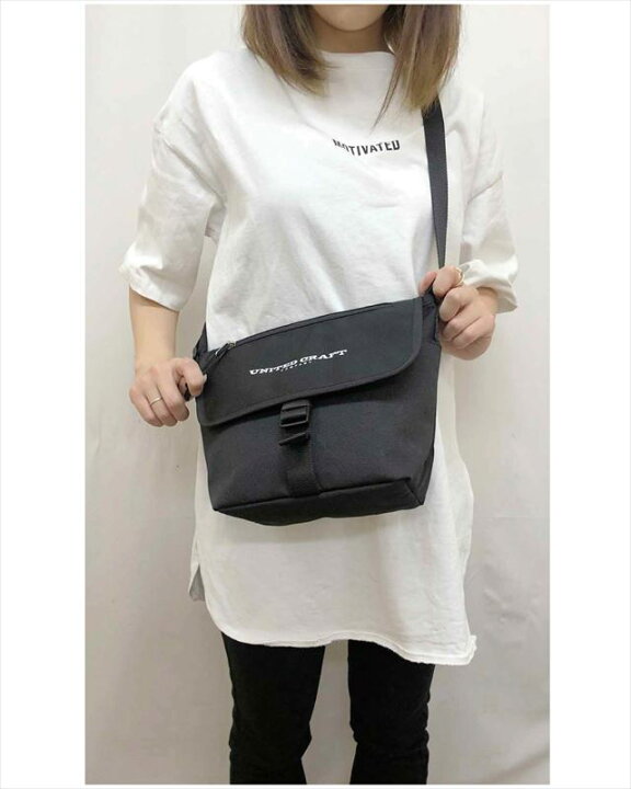 楽天市場 ショルダーバッグ レディース 斜めがけ 通販 大人 おしゃれ スポーティー メンズ かっこいい 高校生 大学生 通学 雨 撥水 バッグ 斜め掛け フラップショルダーバッグ カジュアル 中学生 女の子 大きめ 小学生 男の子 ブランド ユナイテッドクラフト Backyard