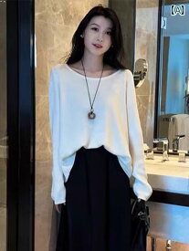 2025 春夏の ファッションコーディネート。 ユニークな エイジングケア 背中 痩せ 着 ニット トップス＆ スカート 2点 セット。