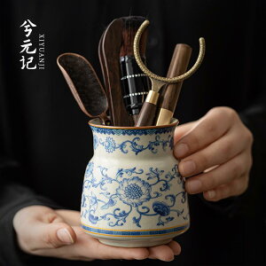 a_  Zbg @Zbg@   @ q  Z Nq XyAp[c Zbg   j |bg y  