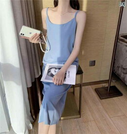 hoodie One Piece Long-sleeved women's warm clothing, actually photographed with French straps.One Piece The long, drooping feel of the women's summer 2024 clothing Sai Small black Skirts