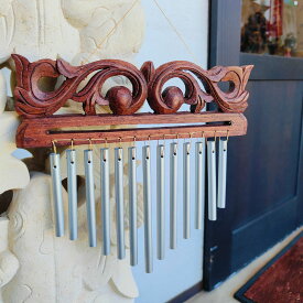 【インテリア雑貨 おしゃれ バリ風】 アジアン雑貨 インテリア バリ風 木彫りの ウィンドチャイム W25cm 茶 ブラウン 風鈴 アジアン雑貨 インテリア おしゃれ エスニック 壁飾り 壁掛け 彫刻 オブジェ ドアベル チャイム ウィンドウベル ナチュラル 涼感アイテム 夏