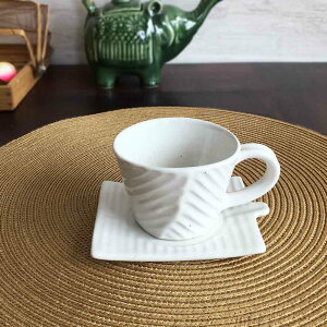 カップ&ソーサー コーヒーカップ ソーサー パームリーフ 白 ホワイト 四角 おしゃれ 陶器 タバナン焼 バリ雑貨 アジアン雑貨 お皿 かわいい プレゼント ウエディング 結婚祝い プレゼン