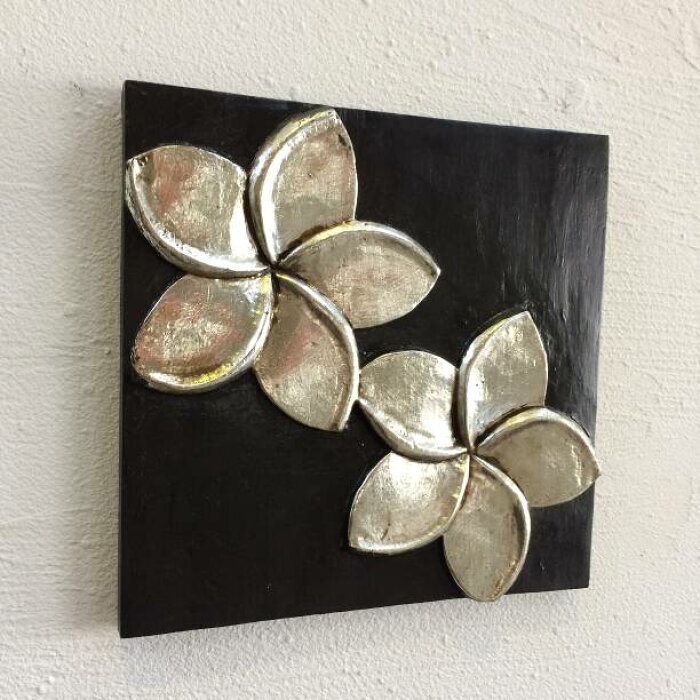 楽天市場 アート感溢れるデザインが素敵な 木製壁掛けレリーフ 花2連 Aフランジパニ 木彫り アートパネル ウォールデコレーション アート モダン インテリアアート おしゃれ バリ雑貨 石材のクプクプ Kupukupu