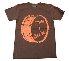 Drum Rocker 1（ドラムロッカー） Tシャツ（ダークブラウン）BPGT sp030tee-Z完- バンビ ドラム ドラマー ロックンロール好き バンドマン ライブコーデ フェス バックプリント アメカジ カジュアル オリジナル 半袖 メンズ レディース 茶色 春夏秋服コーデ【RCP】