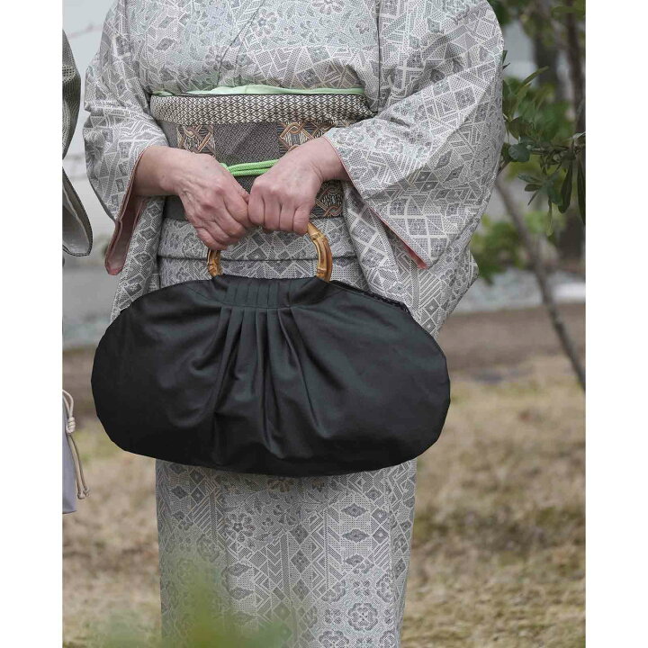 楽天市場】グレーズリネン竹手バッグ（小） モノトーン 白 黒 モダン 