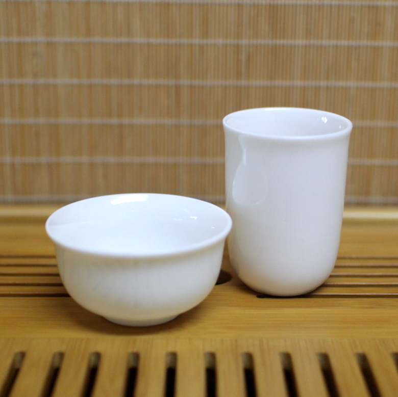 中国茶を楽しむのに必須のアイテム 白磁 人気 直送商品 おすすめ 聞香杯セット使い易いデザイン