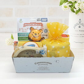 おむつケーキボックス ディズニー プーさん タオル ラトル 食器 ギフトセット