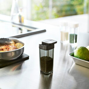 スパイスボトル タワー 2864 | 山崎実業 YAMAZAKI おしゃれ 調味料 小麦粉 保存容器 ストッカー 収納 砂糖 塩 シュガー ソルト ストック キッチン 一人暮らし インテリア スタイリッシュ かわいい