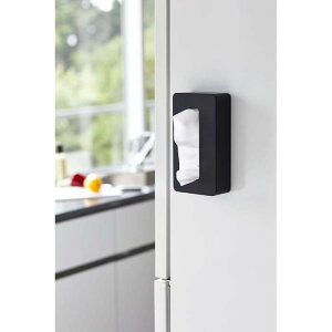 マグネットコンパクトティッシュケース タワー ブラック 山崎実業 YAMAZAKI シンプル おしゃれ かわいい 便利 リビング 紙 取り出し 収納 整理 整頓 磁石