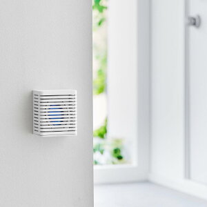 石こうボード壁対応消臭剤ケース タワー S TOWER 山崎実業 ホワイト ブラック 浮かせる 収納 壁掛け スペース 活用 消臭 衛生的 ゴミ箱 靴箱 玄関 おしゃれ 便利 3665 3666