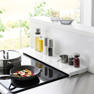 【送料無料】奥行伸縮排気口カバー タワー 60cmコンロ用 TOWER 山崎実業 ホワイト ブラック ラック 汚れ防止 油ハネ防止 カバー スライド 伸縮 60cmコンロ おしゃれ 便利 4562 4563