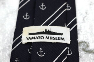楽天市場 大和ミュージアム 呉市海事歴史科学館 ストライプ柄 グッズ 碇 ロゴ 日本製 ストライプ柄 ネイビー ポリエステル ブランド ネクタイ 送料無料 中古 良品 Barce 楽天市場 大和ミュージアム 呉市海事歴史科学館 ストライプ柄 グッズ 碇 ロゴ 日本製 ストライプ柄 ネイビー ポリエステル ブランド ネクタイ 送料無料 中古 良品 Barce