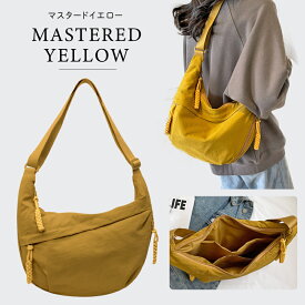 ショルダーバッグ レディース ハーフムーンバッグ 斜めがけバッグ ラウンドショルダー ギフト プレゼント 大人 軽量 ナイロン 50代 40代 30代 撥水 超軽量 おしゃれ おすすめ かわいい 可愛い カジュアル ミニバッグ 上品 ペットボトルが入る きれいめ 小さめ ipad 黒 白