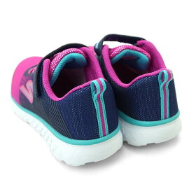 SKECHERSスケッチャーズ