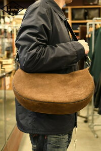 �y���Ԍ���|�C���g5�{�z�I�[�p�X �C���Z�v�V���� OPUS INCEPTION �o�b�O IPHSB-03R HORSE HIDE BANANA BAG �z�[�X�n�C�h �o�i�i�o�b�O �u���E��×�u���b�N