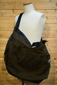 コムフィ アウトドア ガーメント COMFY OUTDOOR GARMENT バッグ CMF2401-AC15 3DAYS TOTE BAG SMOOTH NYLON KHAKI